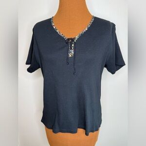 Susan Bristol Black Shirt Sleeve Top Crochet Back Floral Accent Size Large